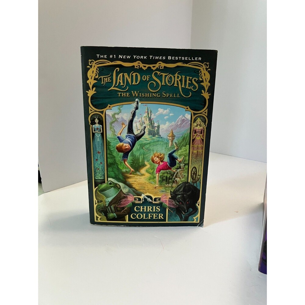 Books - Picture 2 of 4